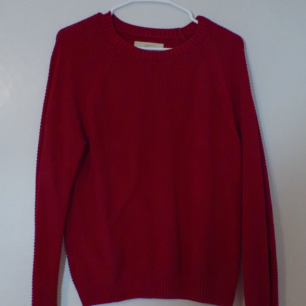 LOFT Red Textured Knit Sweater Women’s Medium Classic Crew Neck Cozy